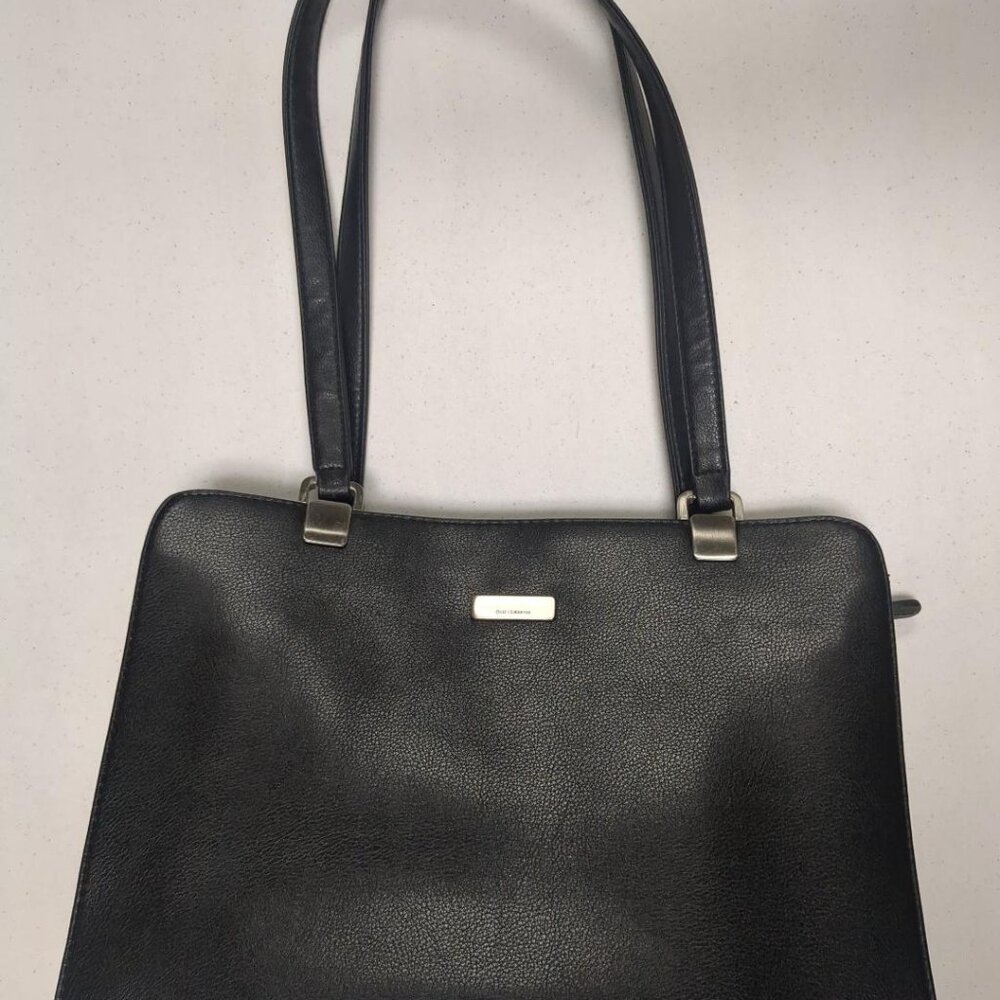 Liz Claiborne black leather purse/shoulder bag organizer